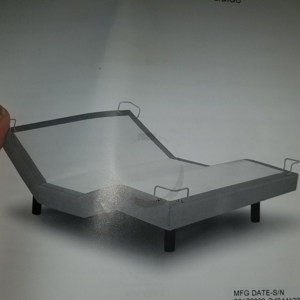 Reverie adjustable bed system